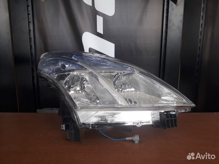 Фара правая для Nissan Teana J32 26025JN65A