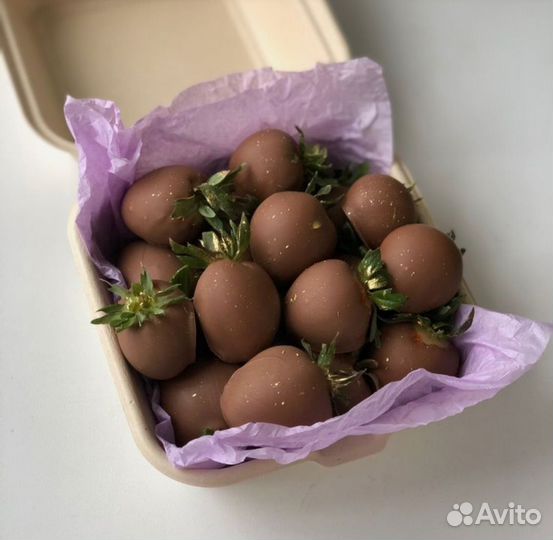 Бенто торт cake to go моти клубника в шоколаде