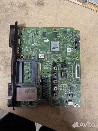 Телевизор Samsung UE50F6100AK в разбор