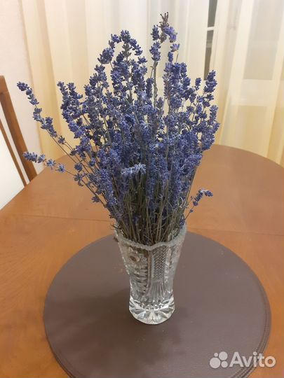Ваза хрусталь с букетом сухой лаванды