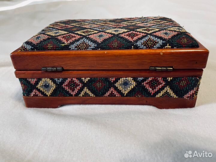 Шкатулка для украшений винтаж