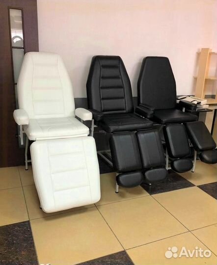 Косметологическое кресло кушетка