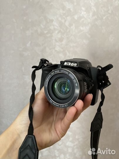 Зеркальный фотоаппарат nikon