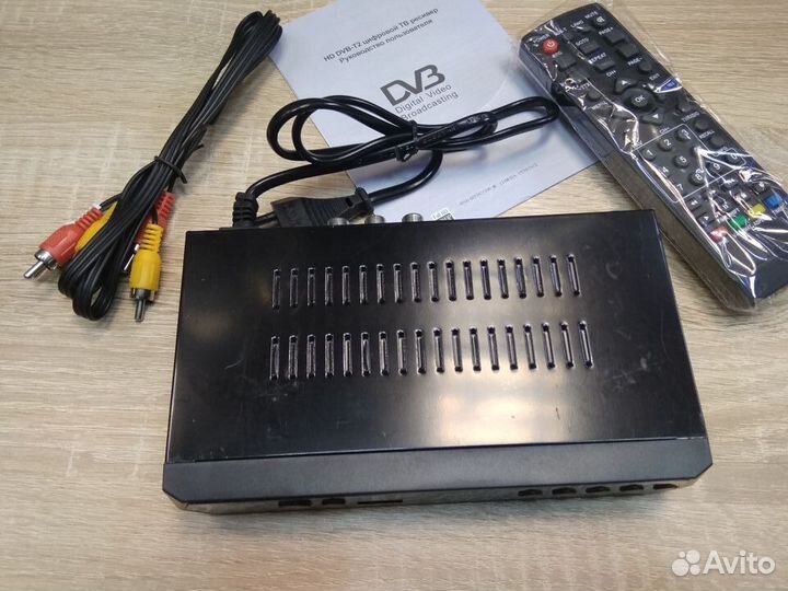 Приставка цифрового тв, 23 канала бесплатно, новая