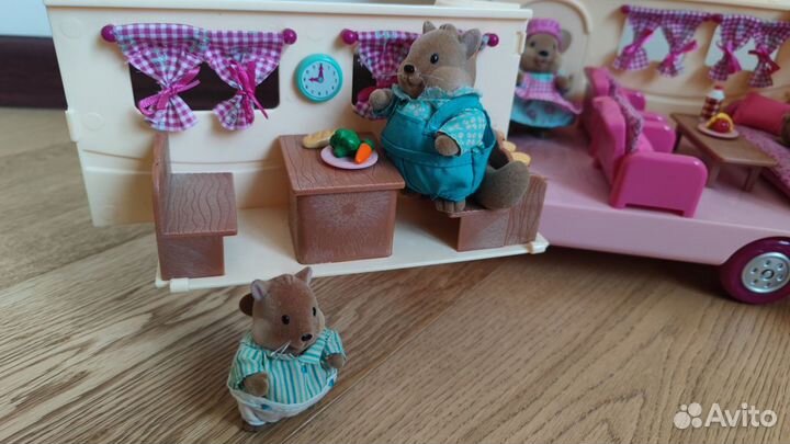 Игрушки sylvanian Families