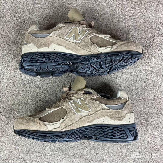 Оригинальные Кроссовки New Balance 2002R 11US