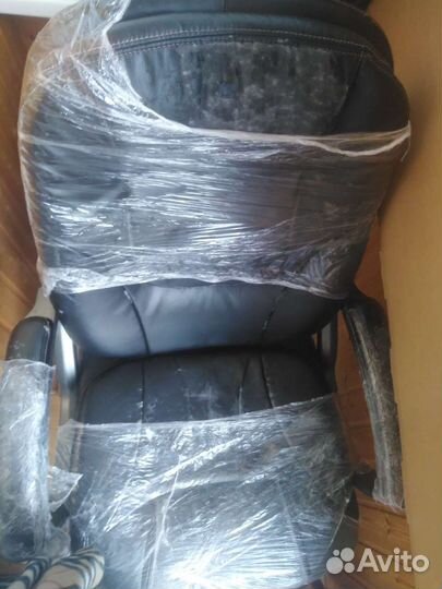 Офисное кресло, компьютерное кресло