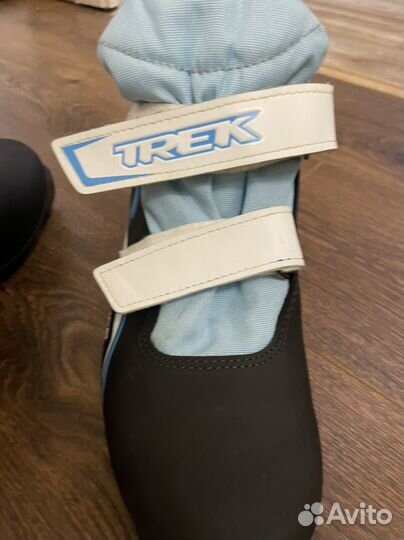 Trek Лыжные ботинки