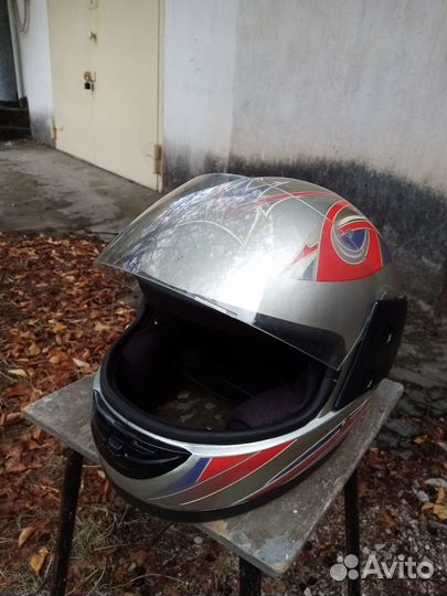 Мотоциклетный шлем