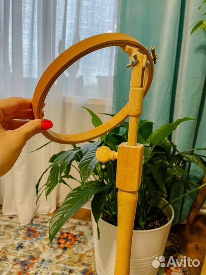 Держатель для вышивки, пяльца