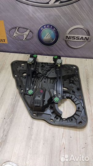 Стеклоподъемник задний Volkswagen touareg NF Прав