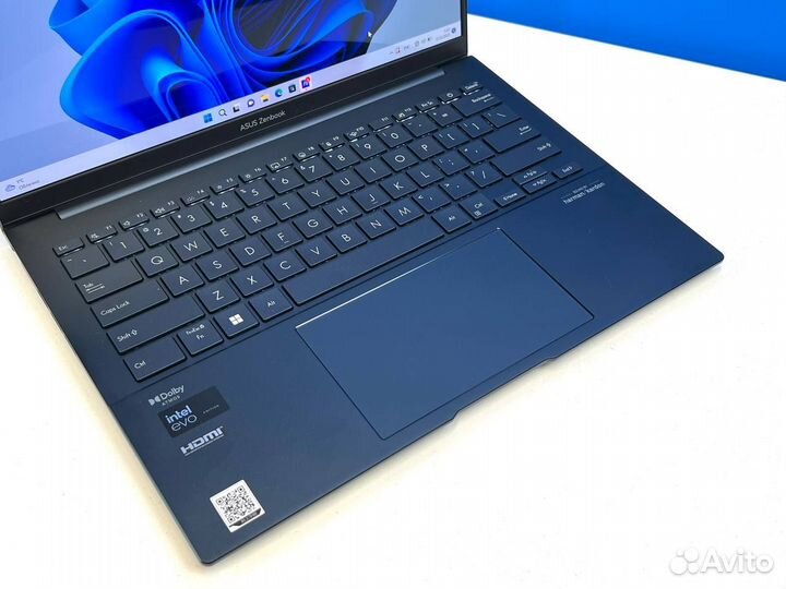 Asus Zenbook 14 oled UX3405 Intel Core Ultra