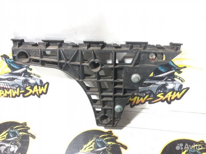 Кронштейн бампера задний правый Audi A4 B5 APS