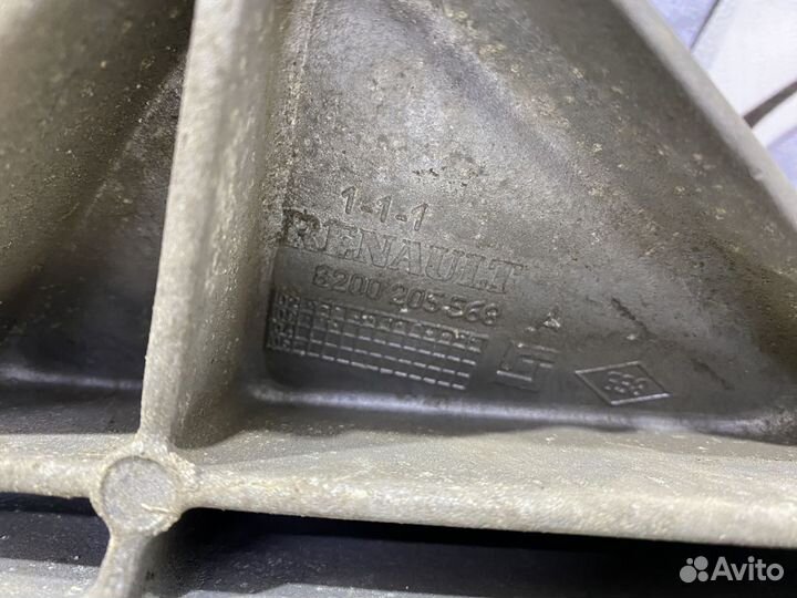 Опора двигателя двс Кронштейн Renault megane 1 Лев