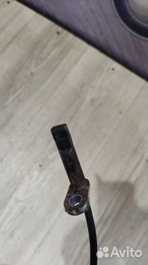 Датчик abs абс задний infiniti QX60 Лев, Прав