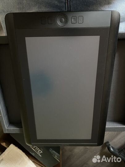 Монитор-планшет Wacom cintiq 13HD touch (DTH-1300)