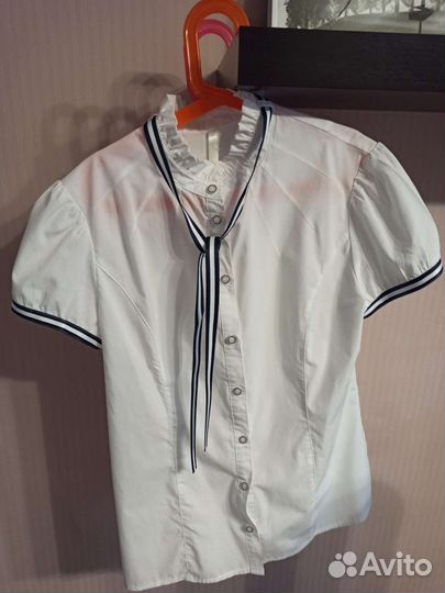 Блузка белая Pelican