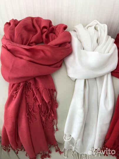Шарфы платки палантины подарок