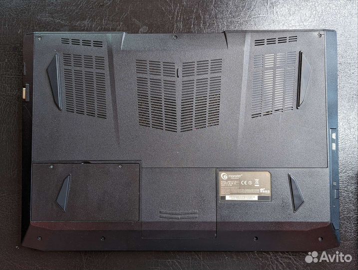 Monster abra V6.2 i7-5700HQ GTX960M 4gb 17,3