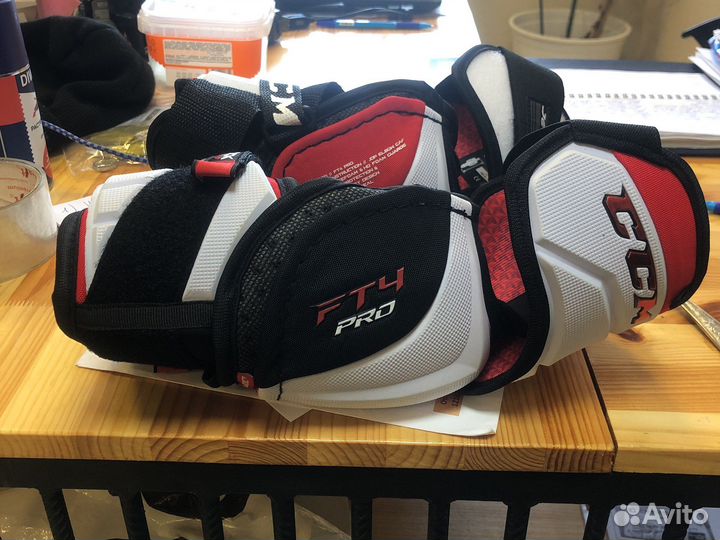 Налокотники CCM jetspeed FT4 PRO SR