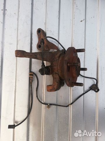 Правый поворотный кулак Hyundai Elantra XD