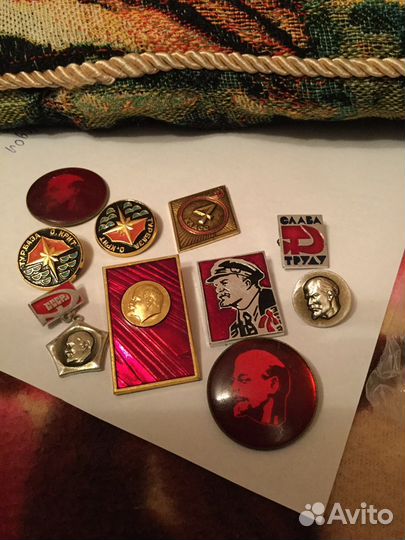 Коллекционные значки СССР