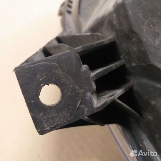 Фара правая рено сандеро