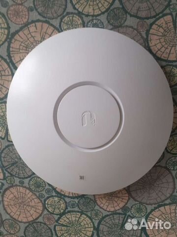 Точка доступа Wi-Fi Ubiquiti Unifi AP LR