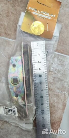 Защёлка оконная