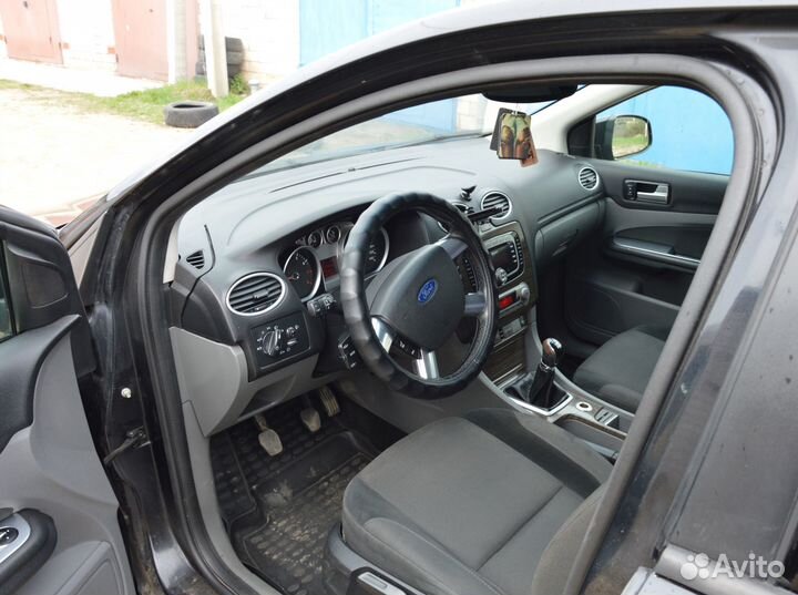 Ford Focus 1.8 МТ, 2008, 298 000 км