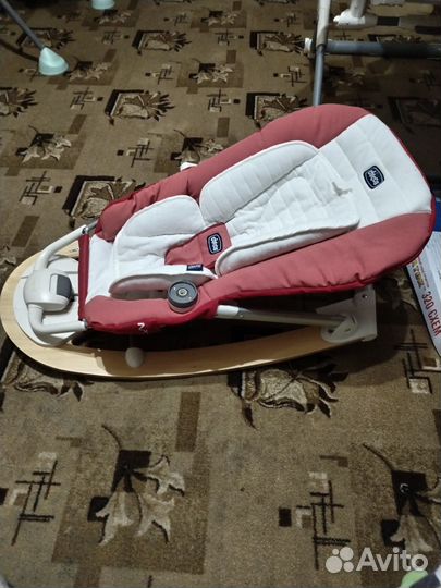 Шезлонг для новорожденных chicco