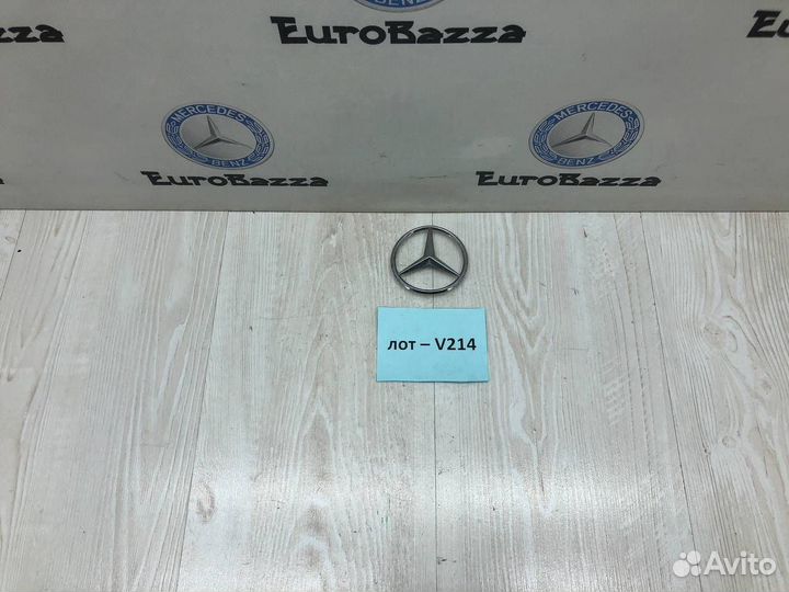 Знак в крышку багажника Mercedes W207