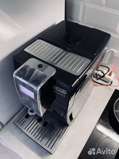 Кофемашина delonghi dinamica