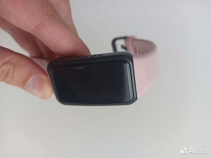 Фитнес-браслет Honor Band 6