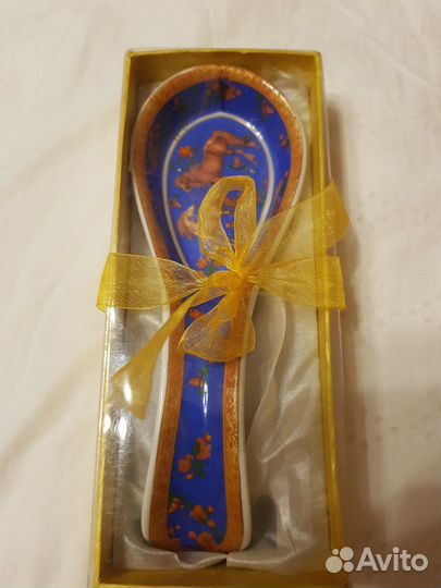 Подставка под ложку