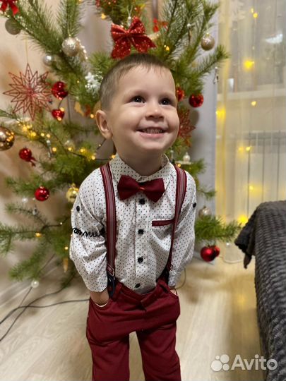 Костюм на мальчика размер 80