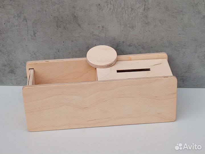 Коробочка с перекидной крышкой и диском