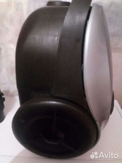 Пылесос LG Storm Extra LG V-C3041NT Корея