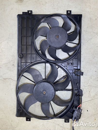 Диффузор радиатора Volkswagen Passat b6 3C5 1K0121