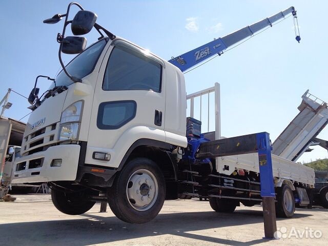 Бортовой грузовик Isuzu Forward (F-Series) с КМУ Tadano, 2008