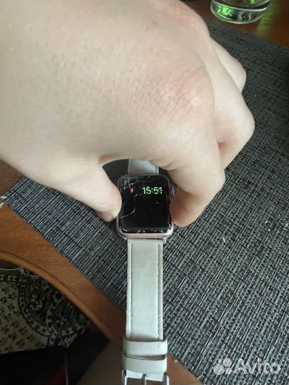 Apple watch 1 42мм
