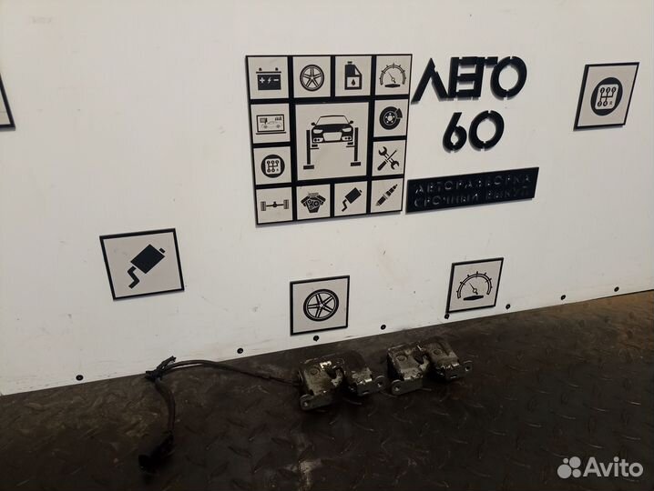 Замок капота для BMW X5 E70