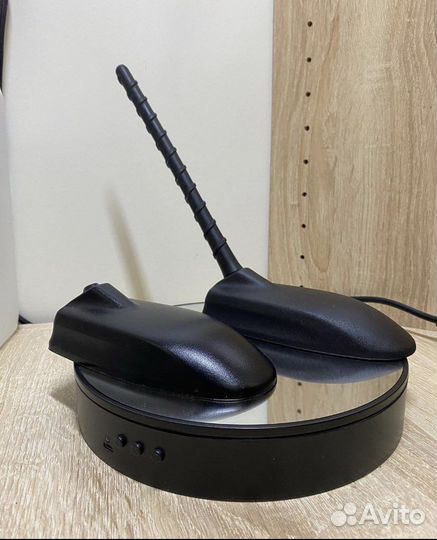 Автомобильная антенна на крышу