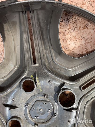 Колпак R16 на Renault Logan stepway оригинальный