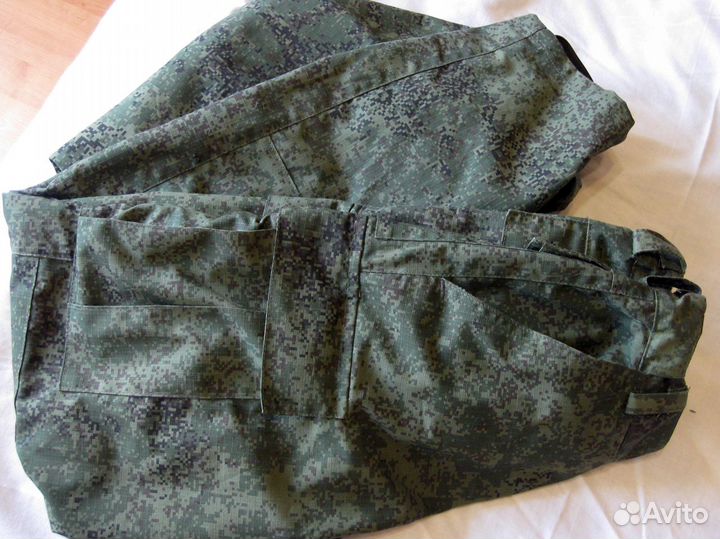 Комплект военной формы пиксельная