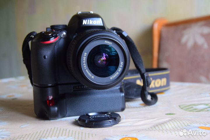Nikon D5100 KIT 18-55 с малым пробегом