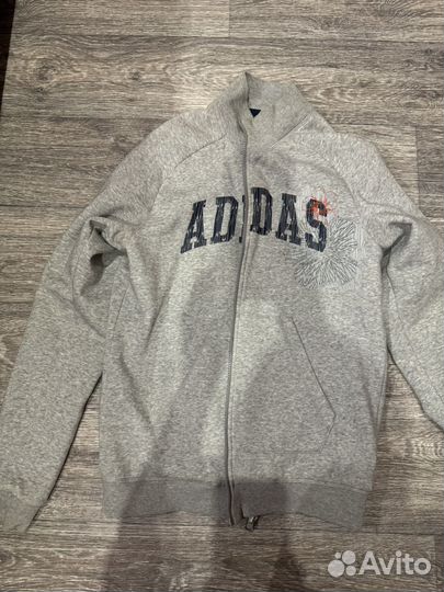 Ветровка мужская adidas