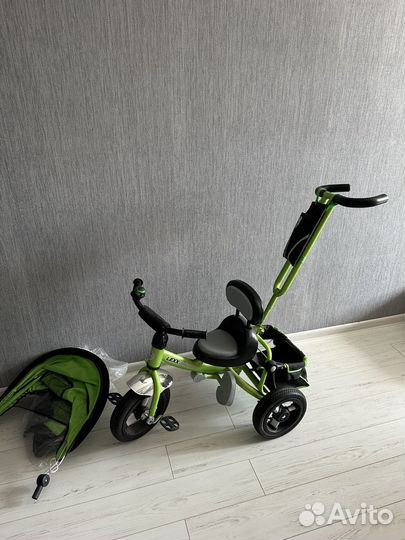 Велосипед трехколесный с ручкой