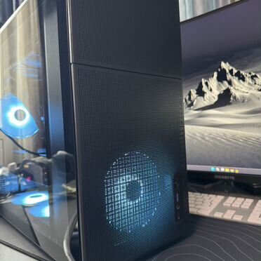 Игровой компьютер 9070xt/13600k/32gb/msi unify x