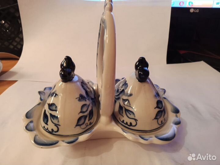 Икорница соусница гжель